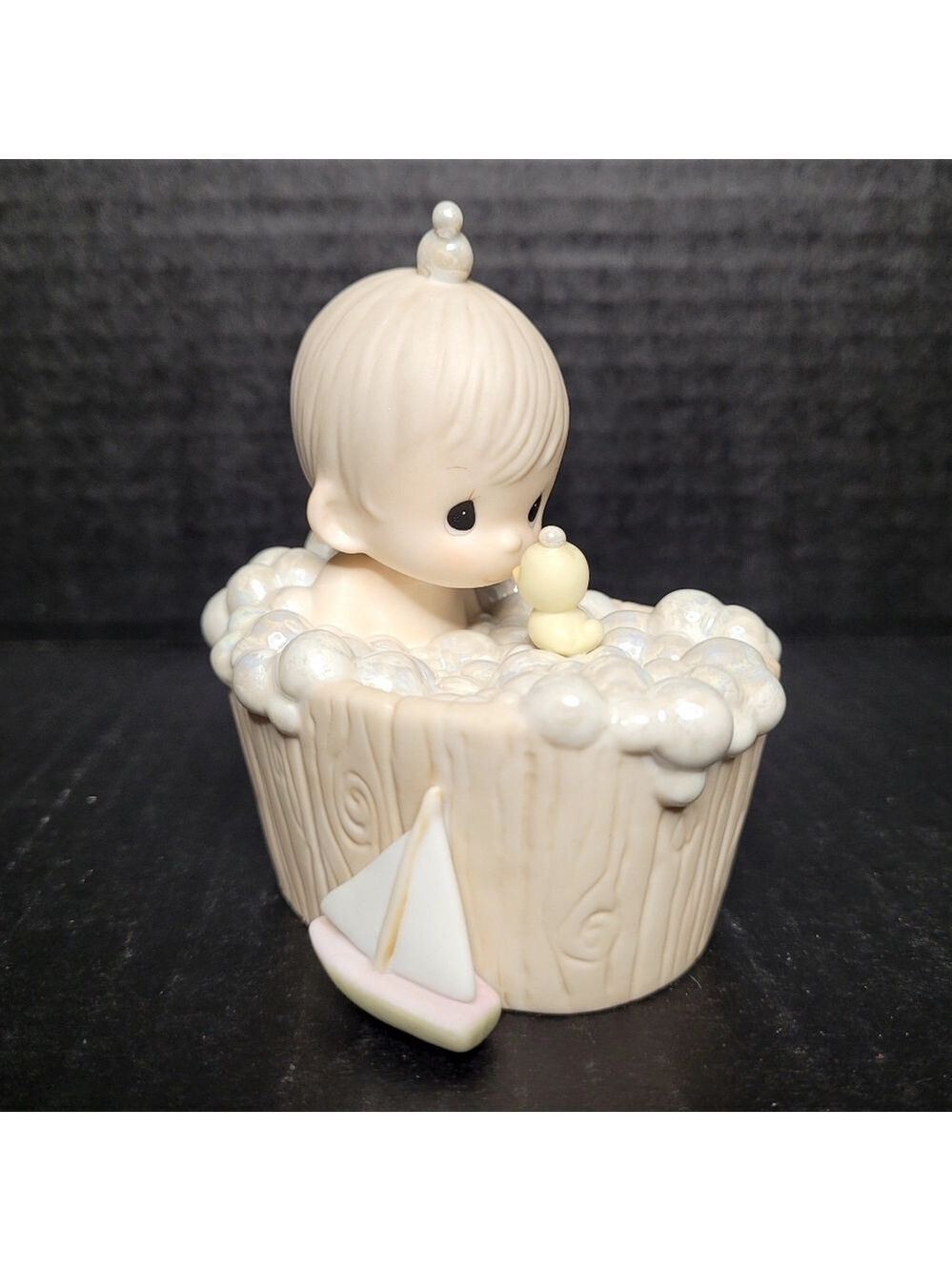 Precious Moments A Tub Full Of Love Porcelain Figurine #104817